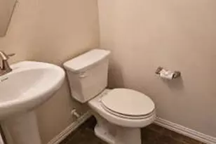 19711 Kinsington Briar Ln, Katy, TX 77449 - Photo 5