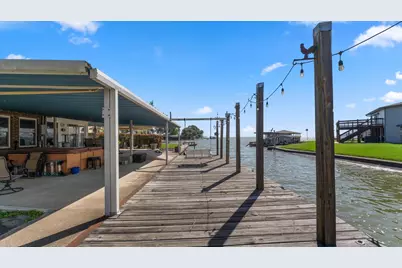 118 Gov Sterling Circle, Point Blank, TX 77364 - Photo 9