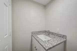 10694 Pine St, Willis, TX 77318 - Photo 13