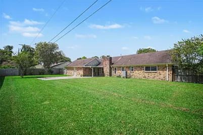 1909 Adams Street, Alvin, TX 77511 - Photo 35