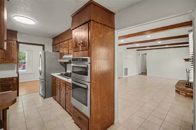 1909 Adams Street, Alvin, TX 77511 - Photo 9