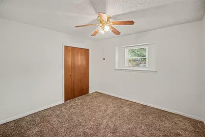 1909 Adams Street, Alvin, TX 77511 - Photo 21