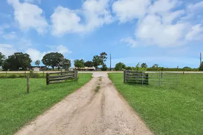 20103 Highway 36 - Unit A, Guy, TX 77444 - Photo 39