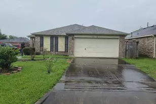 5250 Park Village Dr, Houston, TX 77048 - Photo 1