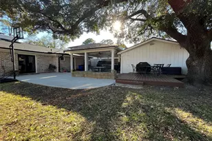 10610 Chevy Chase Dr, Houston, TX 77042 - Photo 21