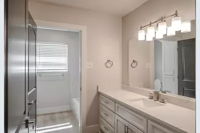800 Rosewood Drive, Baytown, TX 77520 - Photo 21
