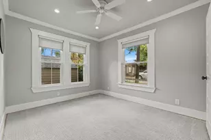 724 E 21st St, Houston, TX 77008 - Photo 23