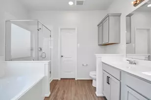 8438 Calico Pennant Wy, Fulshear, TX 77441 - Photo 23