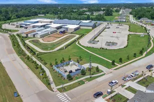 8438 Calico Pennant Wy, Fulshear, TX 77441 - Photo 41