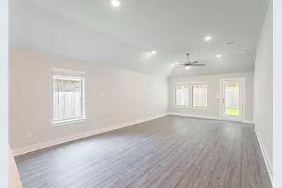 10696 Wild Chives, Conroe, TX 77385 - Photo 13