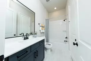 1703 Anchor Breeze Dr, Missouri City, TX 77459 - Photo 5