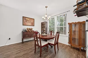 2202 Timberland Country Ct, Conroe, TX 77304 - Photo 7
