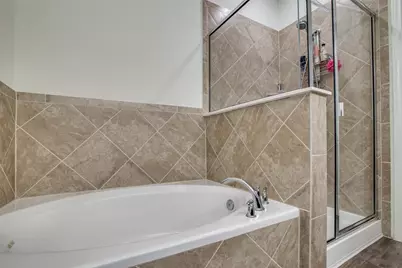 2202 Timberland Country Court, Conroe, TX 77304 - Photo 9