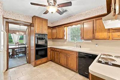 8126 Middlebury Lane, Houston, TX 77070 - Photo 13