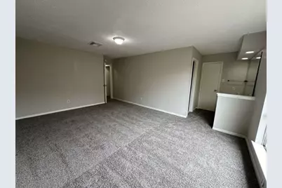 11807 S Youngwood Lane, Houston, TX 77043 - Photo 7