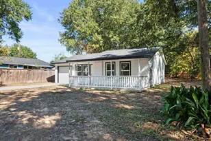 506 Worsham St, Montgomery, TX 77316 - Photo 5