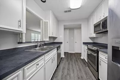 5507 Ariel Street, Houston, TX 77096 - Photo 7