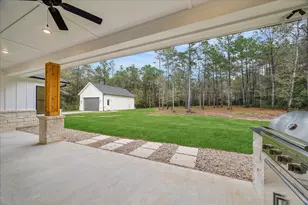 688 Lonestar Rd, Huntsville, TX 77340 - Photo 31