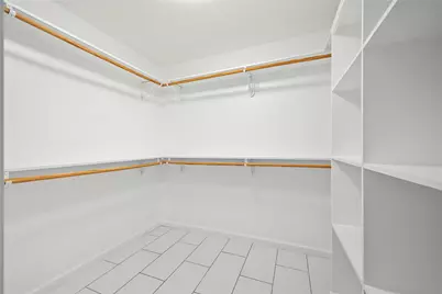 18307 Kings Row, Webster, TX 77058 - Photo 13