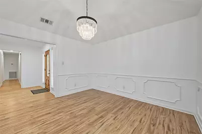 18307 Kings Row, Webster, TX 77058 - Photo 7