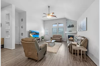 14302 Alberta Spruce Lane, Crosby, TX 77532 - Photo 11