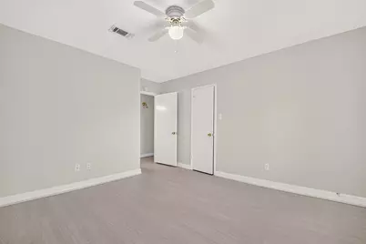 10383 Briar Forest Drive, Houston, TX 77042 - Photo 31
