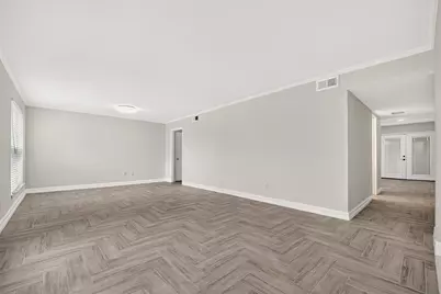 10383 Briar Forest Drive, Houston, TX 77042 - Photo 7