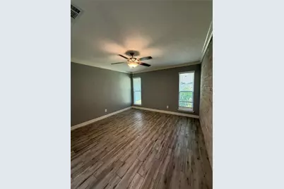 16215 Parksley Drive, Houston, TX 77059 - Photo 5