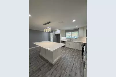 16215 Parksley Drive, Houston, TX 77059 - Photo 11