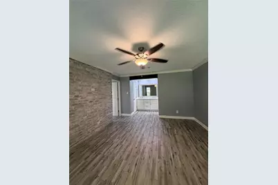 16215 Parksley Drive, Houston, TX 77059 - Photo 3
