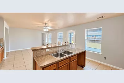 315 Remington Bridge Drive, Houston, TX 77073 - Photo 5