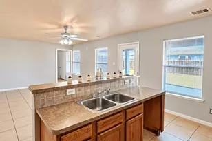 315 Remington Bridge Dr, Houston, TX 77073 - Photo 5