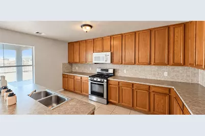 315 Remington Bridge Drive, Houston, TX 77073 - Photo 3