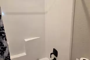 125 Smith St, Clute, TX 77531 - Photo 7