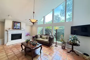 10310 Sugar Hill, Houston, TX 77042 - Photo 3