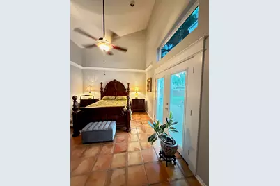 10310 Sugar Hill, Houston, TX 77042 - Photo 19