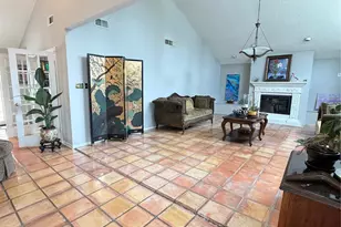 10310 Sugar Hill, Houston, TX 77042 - Photo 5