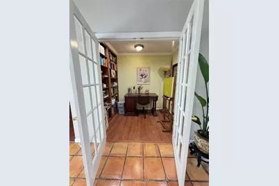 10310 Sugar Hill, Houston, TX 77042 - Photo 17