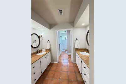 10310 Sugar Hill, Houston, TX 77042 - Photo 21