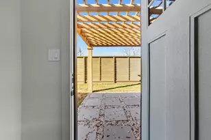 5619 Chapman St, Houston, TX 77009 - Photo 29