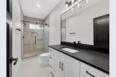 5619 Chapman Street, Houston, TX 77009 - Photo 23