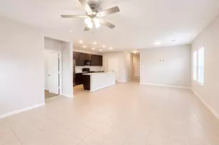 2805 Coral Dr, Texas City, TX 77591 - Photo 7