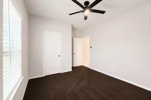 2805 Coral Dr, Texas City, TX 77591 - Photo 17