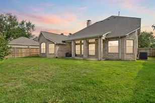 6166 Blackburn Ct, League City, TX 77573 - Photo 11