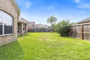 6166 Blackburn Ct, League City, TX 77573 - Photo 29