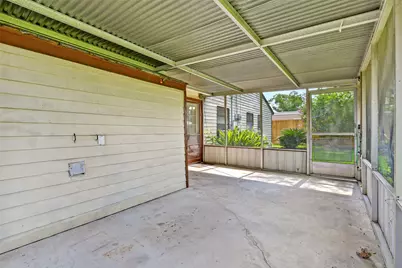 10706 Duncum Street, Houston, TX 77013 - Photo 25