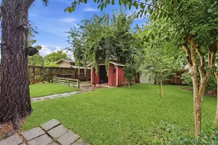 4211 E Villa St, Houston, TX 77017 - Photo 23