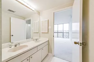 5001 Woodway Dr, Houston, TX 77056 - Photo 19