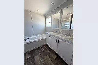 1829 Road 5502, Cleveland, TX 77327 - Photo 19