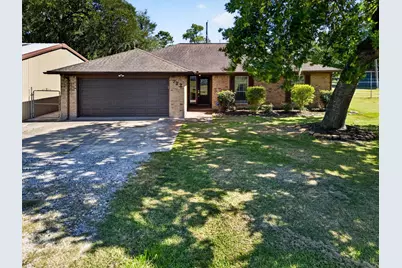 727 Cindy Lane, Cove, TX 77523 - Photo 1
